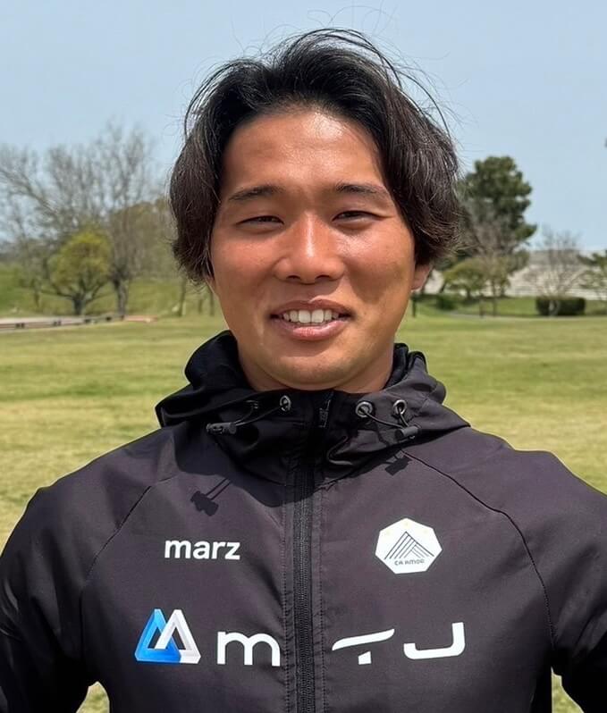 山重コーチ